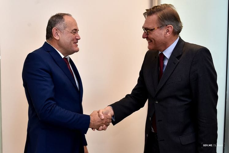 DPM Simović hosts German Ambassador Weber