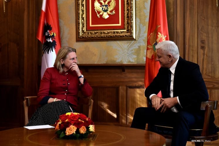 PM Marković hosts Minister Kneissl: Austria has opportunity to keep EU enlargement policy alive, Montenegro is ready to open chapter 27 and start closing chapters