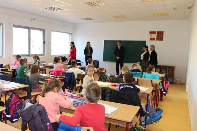 Dograđena škola „Radojica Perović“: Dio đaka u novim prostorijama