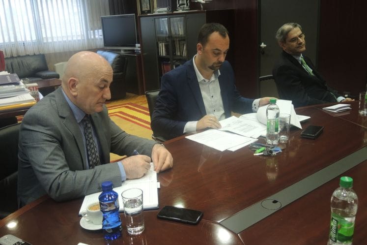 Ukloniti administrativne barijere u korist pomoraca i pomorske privrede