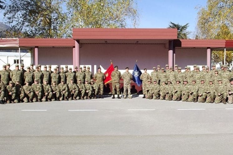 Kasarna "Milovan Šaranović": Uspješno završena osnovna obuka vojnika po ugovoru, kao i obuka za borbene spasioce