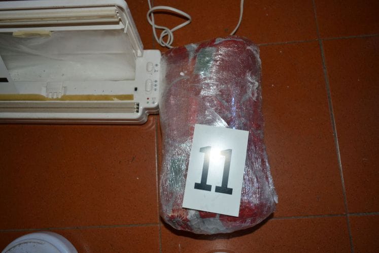 Policija u pet gradova zaplijenila hašiš, kokain, marihuanu, oružje, municiju i cigarete