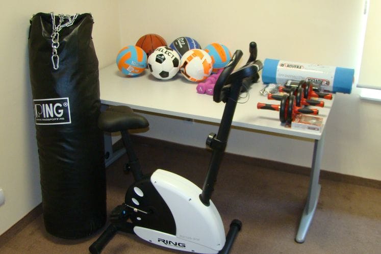 Donacija sportskih rekvizita ZIKS-u