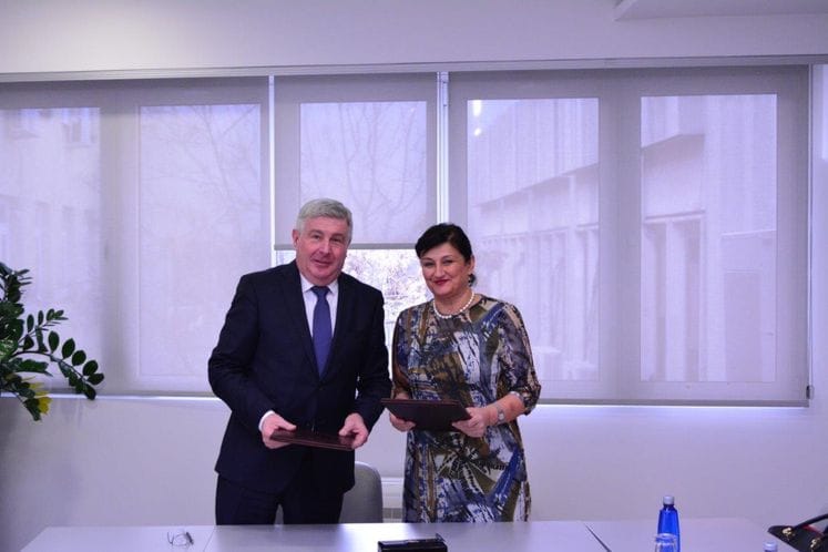 Sporazum o saradnji Uprave za kadrove i Privredne komore Crne Gore