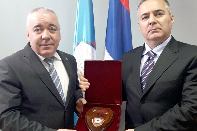 Direktori Veljović i Ćulum dogovorili konkretnu saradnju kriminalističkih policija Crne Gore i Republike Srpske