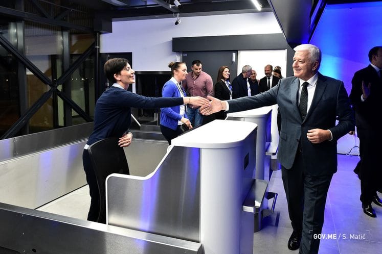 Vlada zaštitila radnike usvajanjem Kolektivnog ugovora u Aerodromima CG