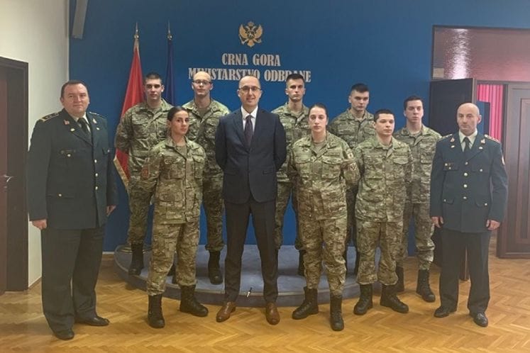 Osam kadeta VCG sa prve godine studija položili zakletvu