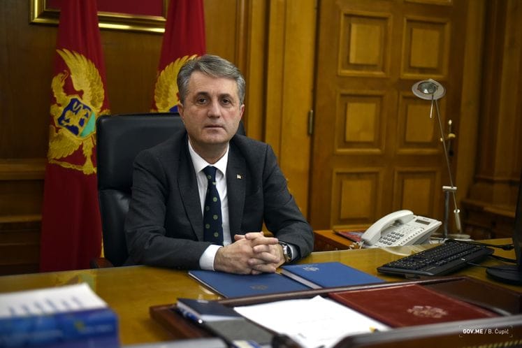 Novogodišnja čestitka ministra unutrašnjih poslova Crne Gore