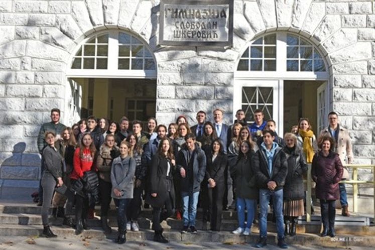 EU supports volunteering and social activism in candidate countries