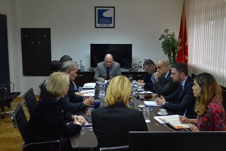 Ministar Bogdanović posjetio Agenciju za elektronske medije