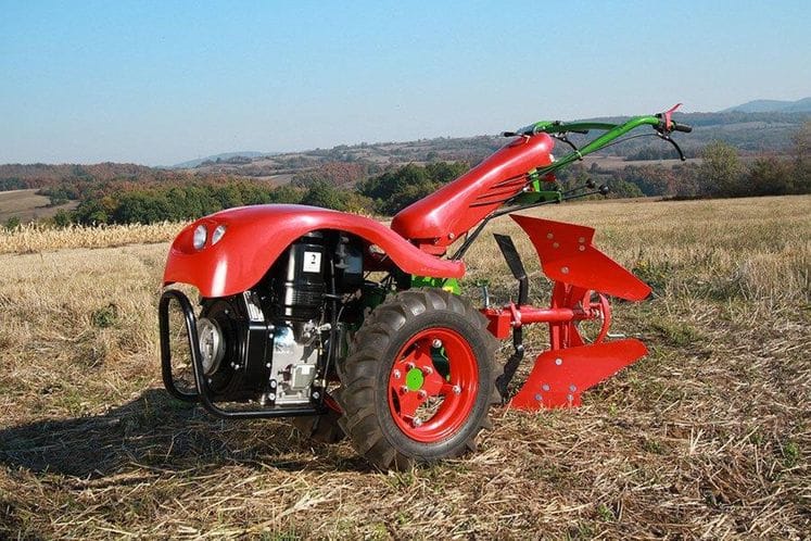 Javni poziv za dodjelu podrške za nabavku mehanizacije, priključaka i opreme u funkciji primarne proizvodnje