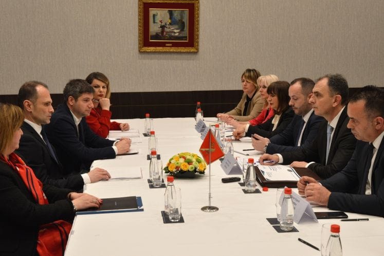 SAOPŠTENJE: Ministar Hrapović primio ministra zdravlja Makedonije dr Venka Filipčea