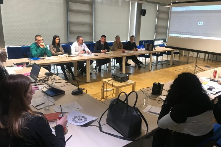 Prezentacija: Integrisani informacioni sistem socijalnog staranja (IISSS)