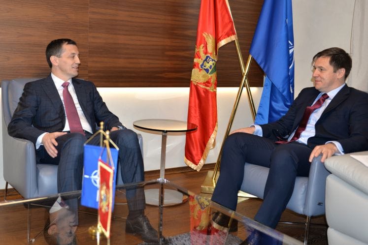 Bošković sa ambasadorom Urbanom: Odbrambena saradnja Crne Gore i Češke Republike može se dodatno intenzivirati