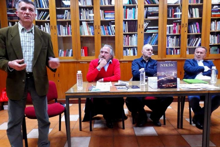 U VRBASU ODRŽANO POETSKO VEČE "U TRAG ZABORAVU"