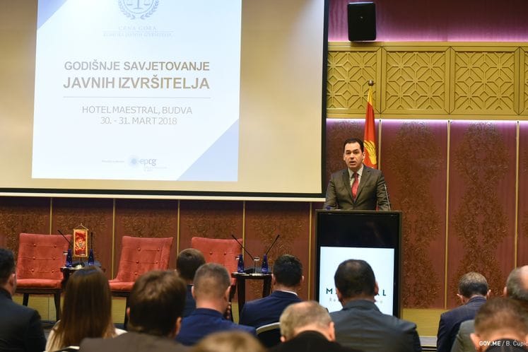 Javni izvršitelji odgovorni za efikasniju zaštitu prava građana i povoljniji poslovni ambijent