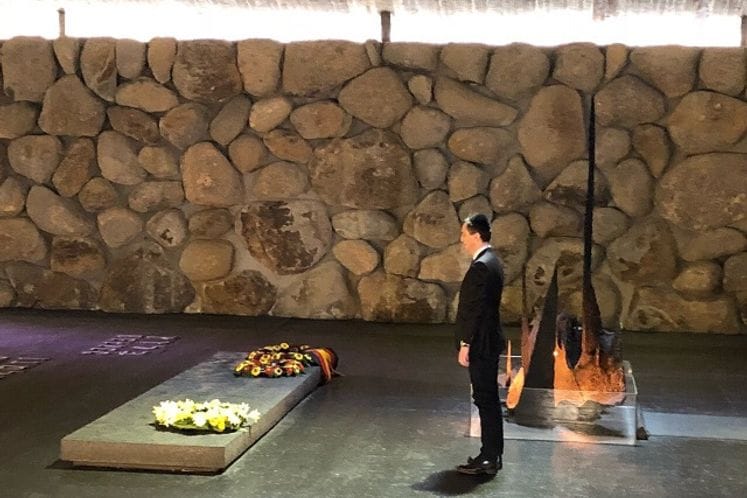 Posjeta Izraelu: Bošković položio vijenac u Jad Vašemu