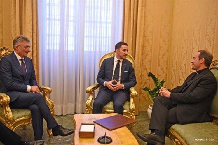 Minister Bogdanović pays visit to Holy See: More intensive cooperation with Holy See and Vatican Archives
