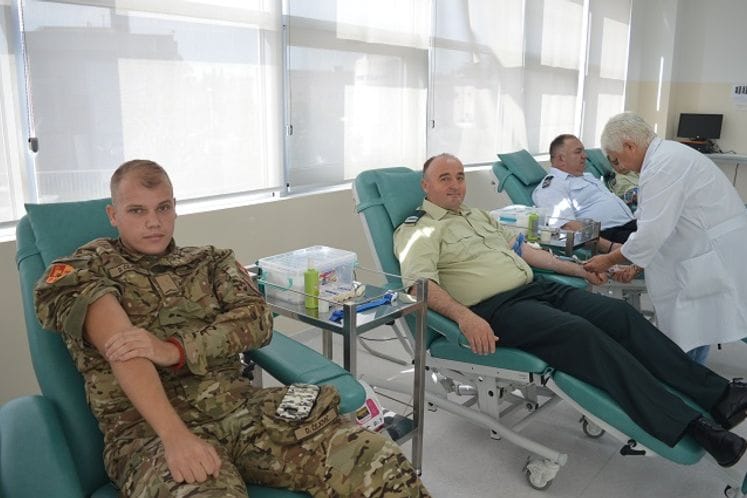 Pripadnici Vojske Crne Gore danas dobrovoljno dali krv