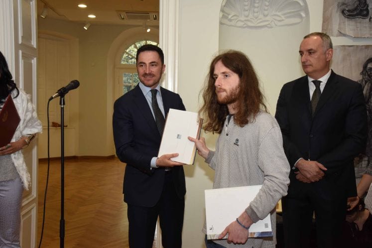 Ministar Bogdanović na obilježavanju 30 godina od osnivanja FLU: Nagrada Perspektive uručena studentu Vladanu Pejanoviću