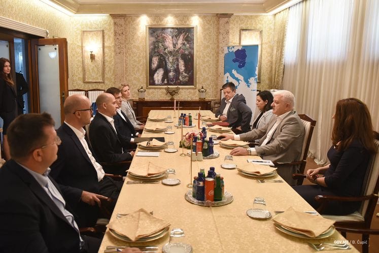 PM Marković meets ambassadors of Višegrad Group: We will be even more efficient in meeting EU agenda in new circumstances of full political stability