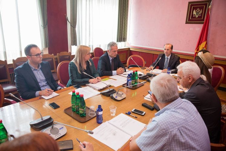 Skupštini Odbor za zdravstvo, rad i socijalno staranje jednoglasno podržao Predlog zakona o izmjenama i dopunama Zakona o zaštiti i zdravlju na radu