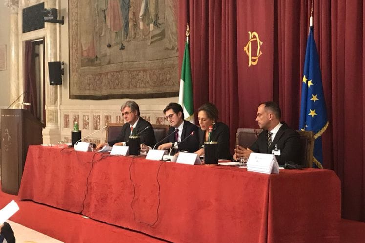 Ivanović na seminaru “NATO protiv novih globalnih prijetnji”