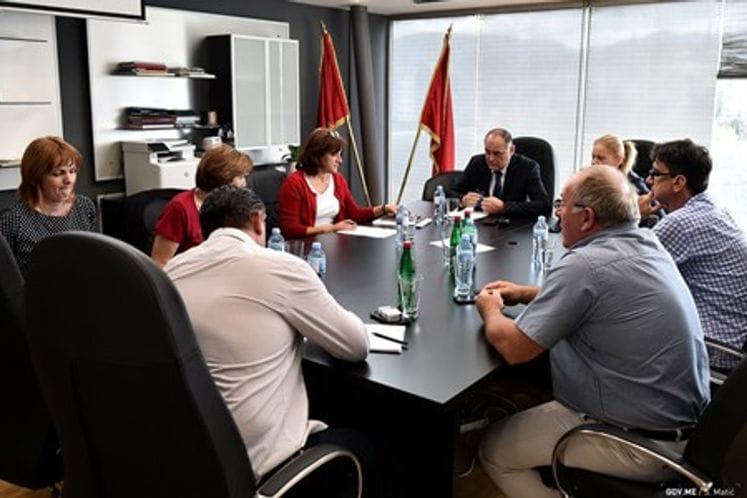 DPM Simović at first session of Council for Animal Protection: I expect to find systematic and responsible solutions