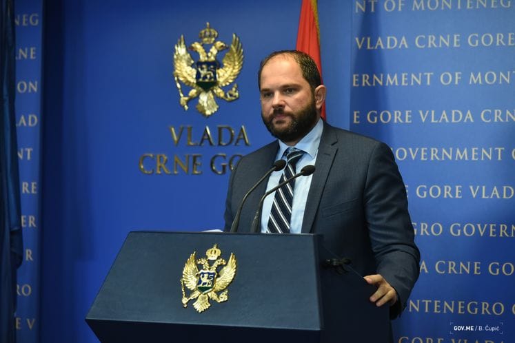 GD Direktorara za državni trezor Dragan Darmanović: Ukupna javna potrošnja u 2017. 2 milijarde i 12,5 miliona eura