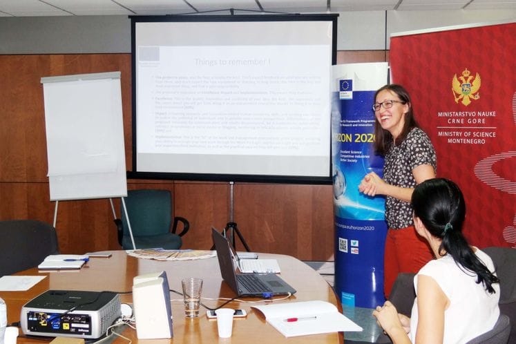 Marie Skłodowska-Curie Individual Fellowships – Best Practice Day: Fellow Dr. Radenka Krsmanović Whiffen talks to interested candidates