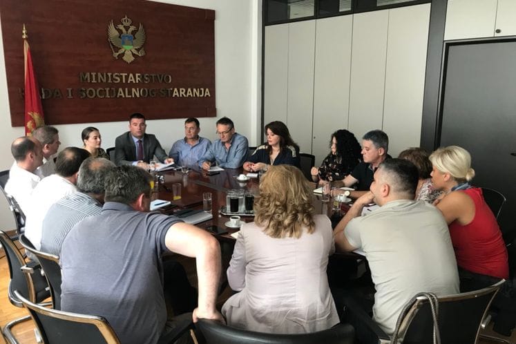 Kuševija o Zakonu o izvršenju Odluke Ustavnog suda: Pravo na mjesečnu naknadu za korisnice kojima je njihovom voljom prestao radni odnos na određeno vrijeme