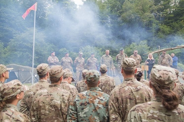 Delegacija Ministarstva odbrane posjetila učesnike Ljetnjeg vojnog kampa za mlade