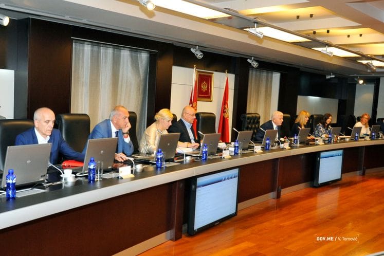 Competitiveness Council: Local governments will be obliged to obtain prior approval from Government when adopting regulations on fiscal matters