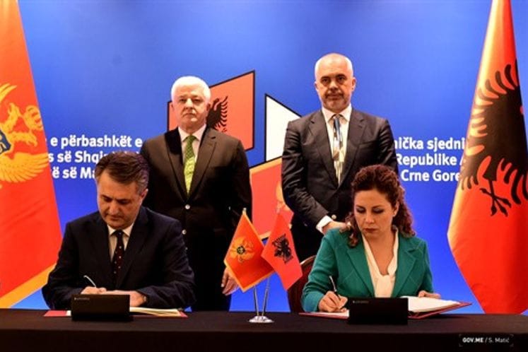 Minister Nuhodžić signs Agreement on opening of joint border crossing Ckla-Zogaj and Agreement on cooperation and mutual assistance in emergency situations