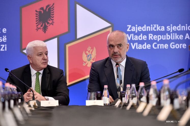 Premijer Albanije Edi Rama na zajedničkoj sjednici vlada: Ne postoji ništa što možemo da zamjerimo jedni drugima, mogli bismo samo da ureknemo