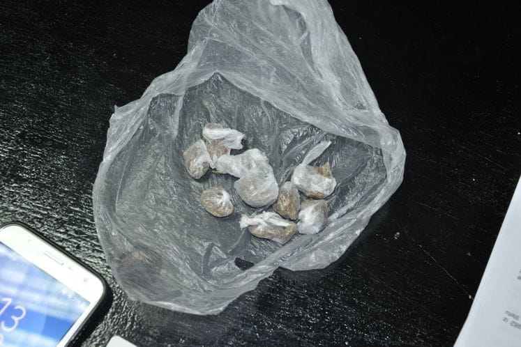 Budva: Lišen slobode zbog sumnje da je drogu držao radi prodaje