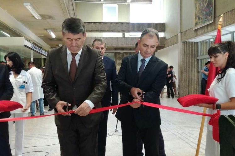 SAOPŠTENJE:Ministar Hrapović otvorio Jedinicu fizikalne terapije u Domu zdravlja Nikšić