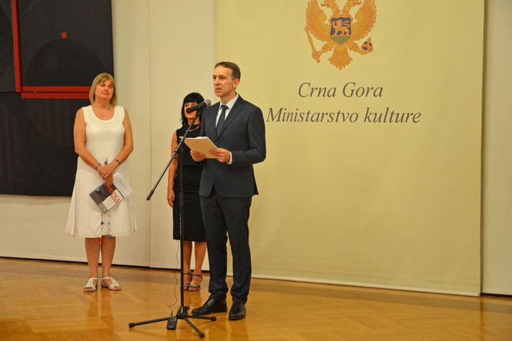 Otvorena izložba Cvetke Hojnik u Ministarstvu kulture na Cetinju