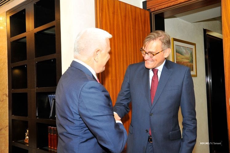 Premijer Marković primio u nastupnu posjetu ambasadora Vebera: uz partnerstvo i podršku Njemačke, pored članstva u NATO-u, bićemo i u EU