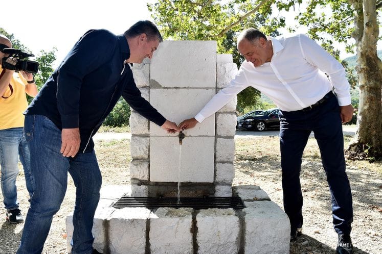 Simović u Nikšiću otvorio vodovod Petrovići: Ostvarenje decenijskog sna mještana i perspektiva razvoja sela