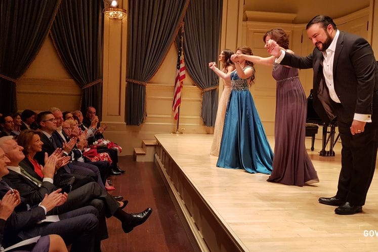PM Marković attends concert of Montenegrin soprano Tamara Rađenović at Carnegie Hall in New York: We are proud of young, successful people who represent us in world in this way