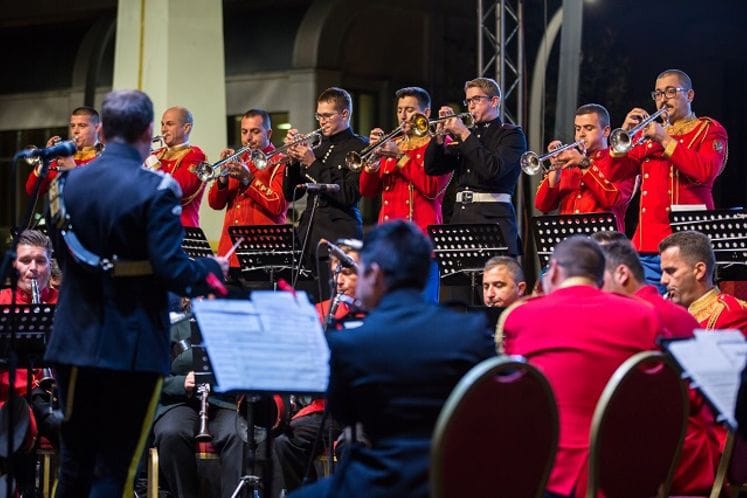 “United in Music”: Vojni orkestri UK, Albanije i Crne Gore održali koncert u Podgorici