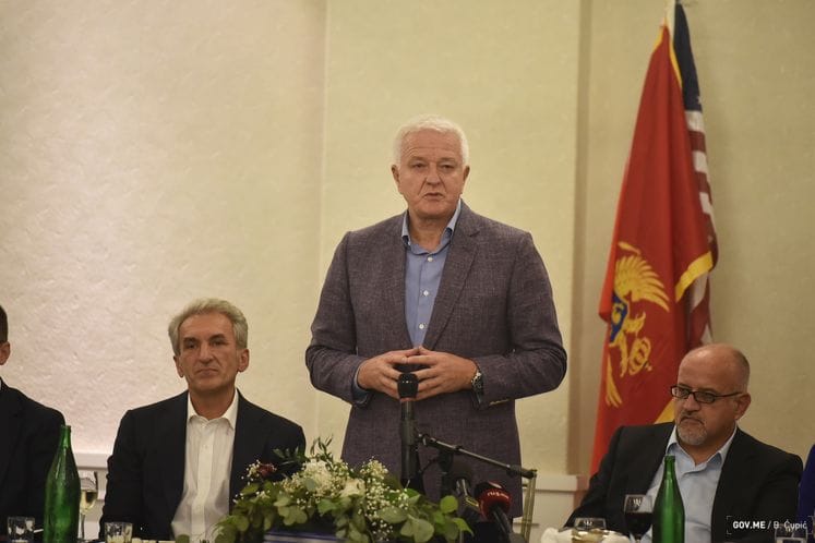 PM Marković meets with Montenegrin emigrants in the USA: multiethnic and multinational diaspora is our biggest asset, goal is not to send money home than to start businesses in Montenegro