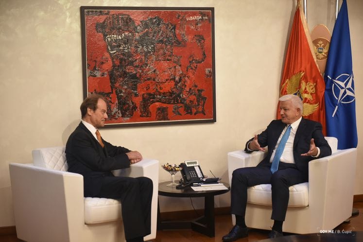 PM Marković hosts farewell visit by German Ambassador: Good relations between two countries improved by meeting with Chancellor Merkel