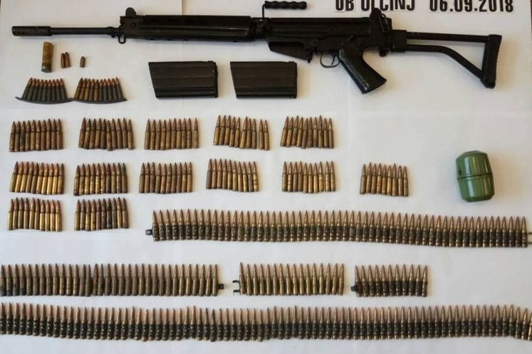 Ulcinj: Pronađena automatska puška i municija; osumnjičeni lišen slobode