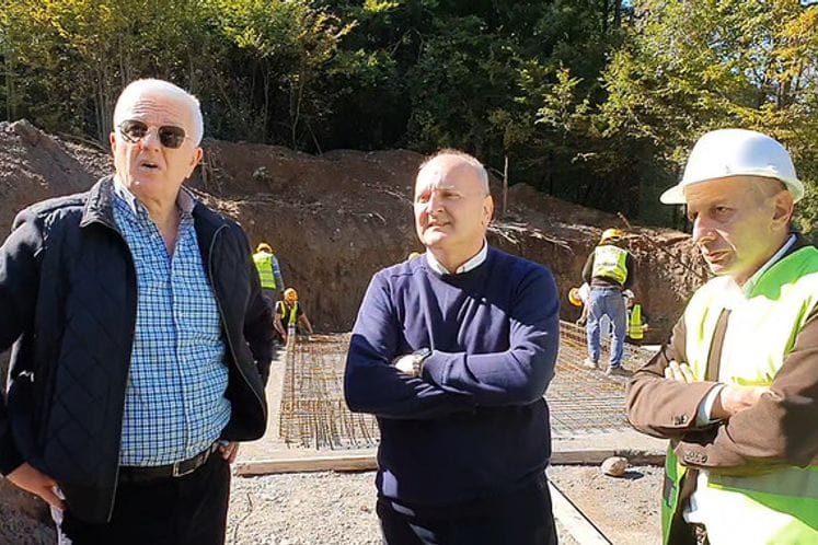 Premijer Marković na gradilištu turističkog kompleksa Đalovića pećine: Ovo je jedan od najvrednijih Vladinih projekata