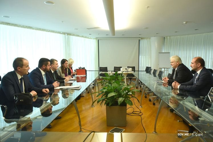 Ministar Nuhodžić sa predsjednikom Komiteta Savjeta Evrope za sprječavanje mučenja Mikolom Gnatovskim: Crna Gora je snažno posvećena poboljšanju zaštite ljudskih prava u radu Policije