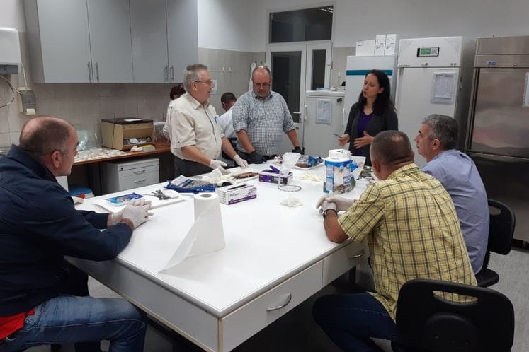 Saopštenje: Održana radionica za veterinarske inspektore u okviru IPA Projekta 2014. “Pružanje podrške veterinarskom sektoru Crne Gore”