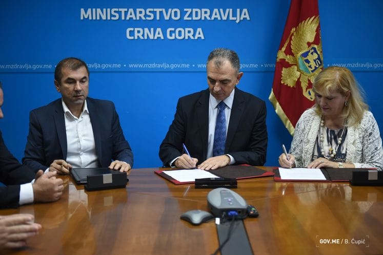 Hrapović i sindikati potpisali Sporazum vrijedan milion i po eura za stambene potrebe zaposlenih u zdravstvu