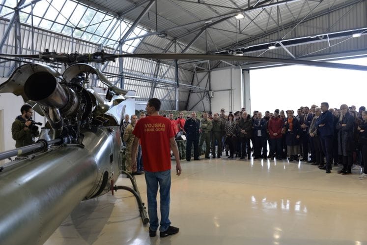 Srednjoškolci i Vojska Crne Gore još jednom pokazali da zajedničkim snagama čine pobjednički tim